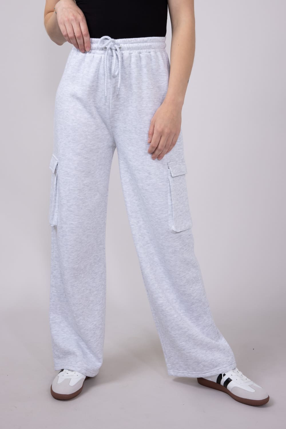 1897 Active Drawstring Cargo Fleece Sweatpants for Women in Grey