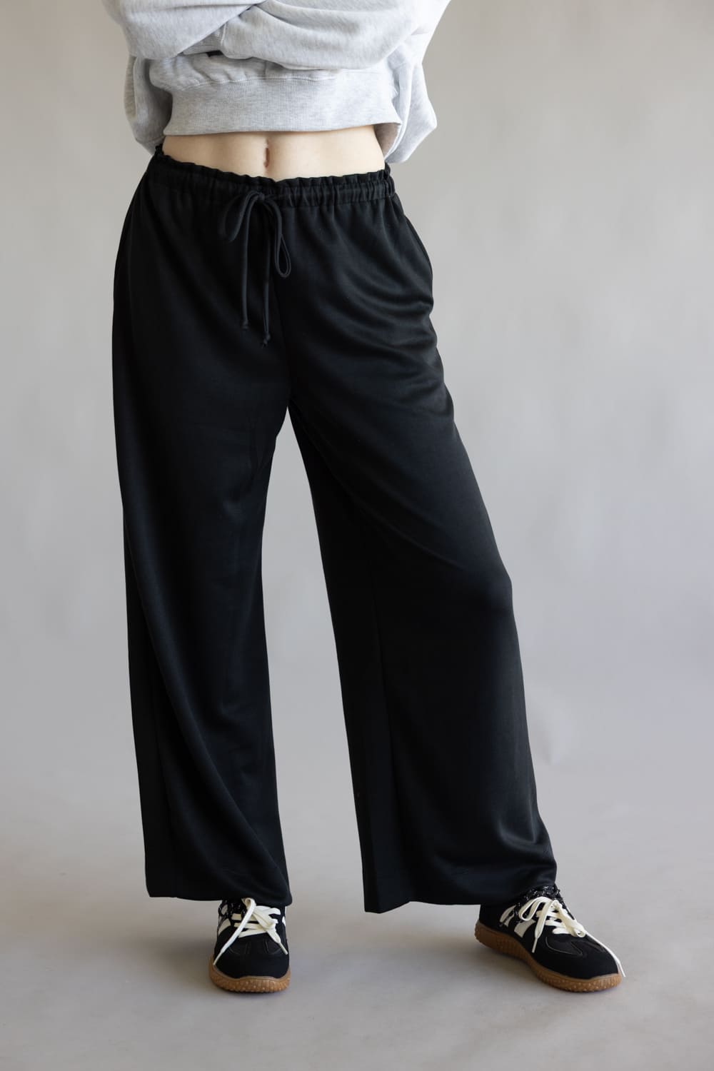 Ruffle Waist Modal Wide Leg Pants for Women in Black | VJP700007