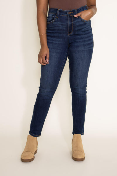 Judy Blue High Rise Relaxed Fit Jeans for Women