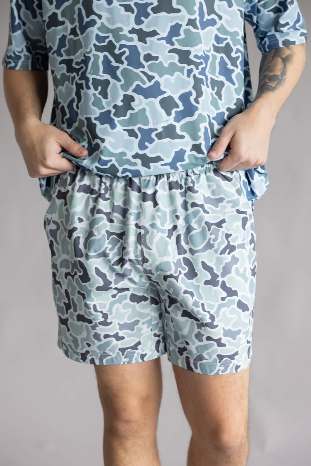 パンツ Shirt Pattern Camo Baggy Short(L.Blue) Local Boy Volley Hybrid Shorts for Men in Blue Camo | L1600002-LCL