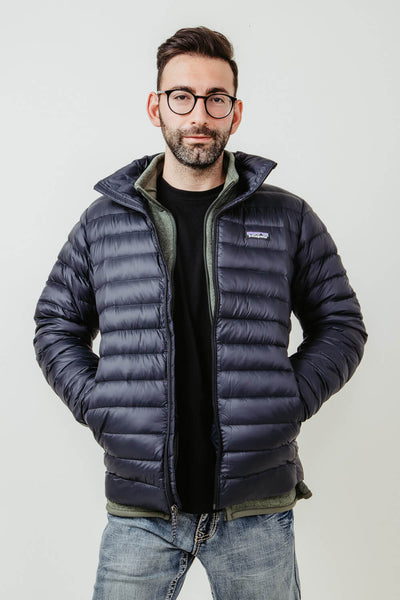 Patagonia Men’s Down Sweater Jacket in Black