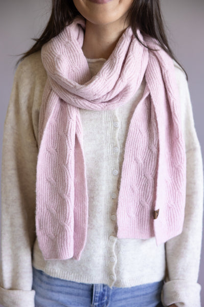 C.C. Chain Link Knitted Scarf for Women in Rose