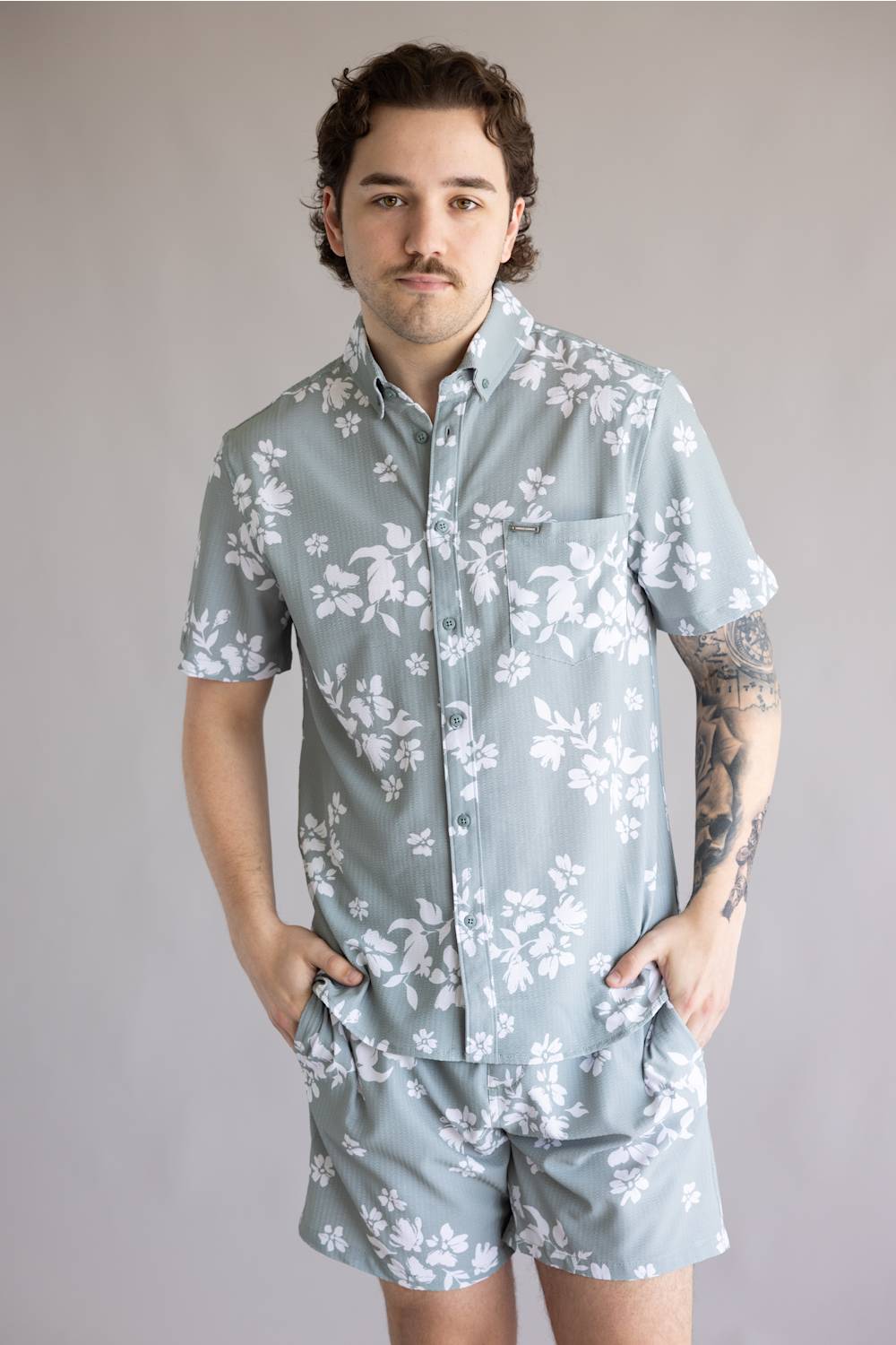 Vintage Summer Seersucker Button Down Shirt for Men in Green Floral at Glik's , S Vintage Summer Seersucker Button Down Shirt for Men in Green Floral at Glik's , S