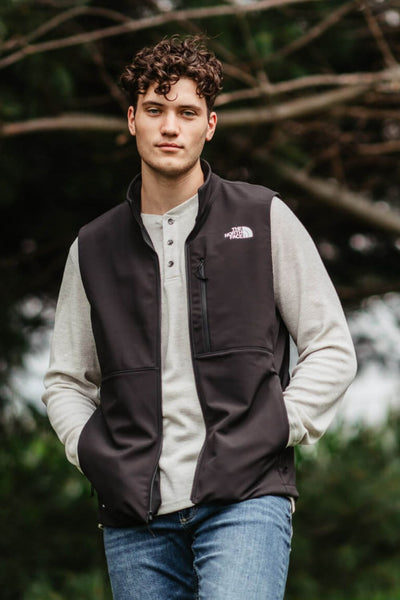 The North Face Apex Bionic Vest for Men in Black