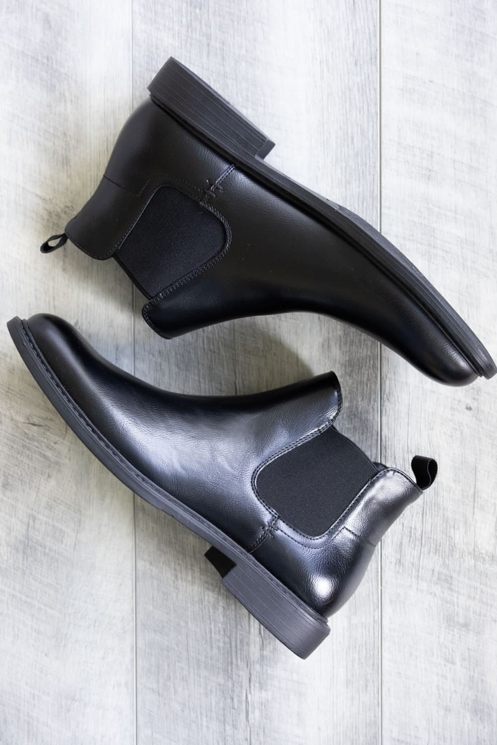 Madden Slikk Chelsea Boots for Men in Black | MSLIKK-BLACK  display picture 1
