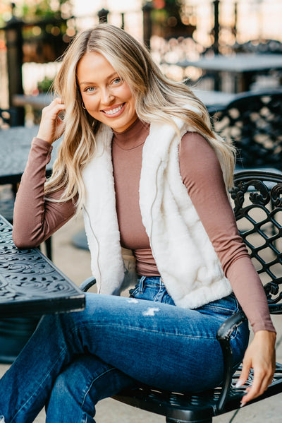 Love Tree Cropped Faux Fur Vest for Women in Ivory