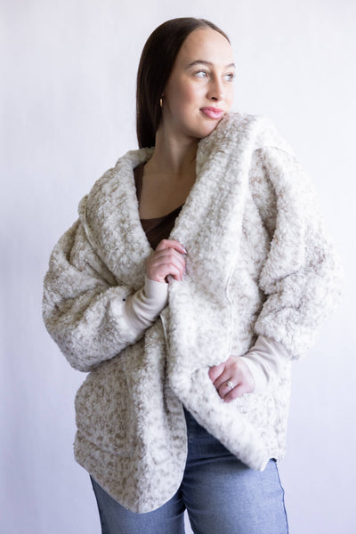 Katydid-wrap-jacket-snow-leopard-cream-KDC-BWRAP-SNOW-1