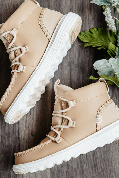 HEYDUDE Women’s Reyes Leather Booties in Taupe