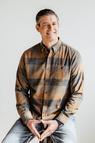 Weatherproof Vintage Flannel for Men in Brown