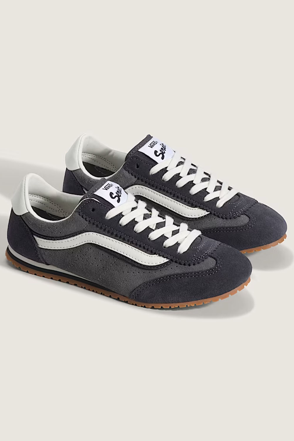 Vans Super Lowpro Sneakers for Women in Suede Pewter