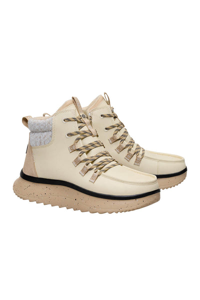 HEYDUDE Women’s Wendy Peak Apres Coated Canvas in Walnut