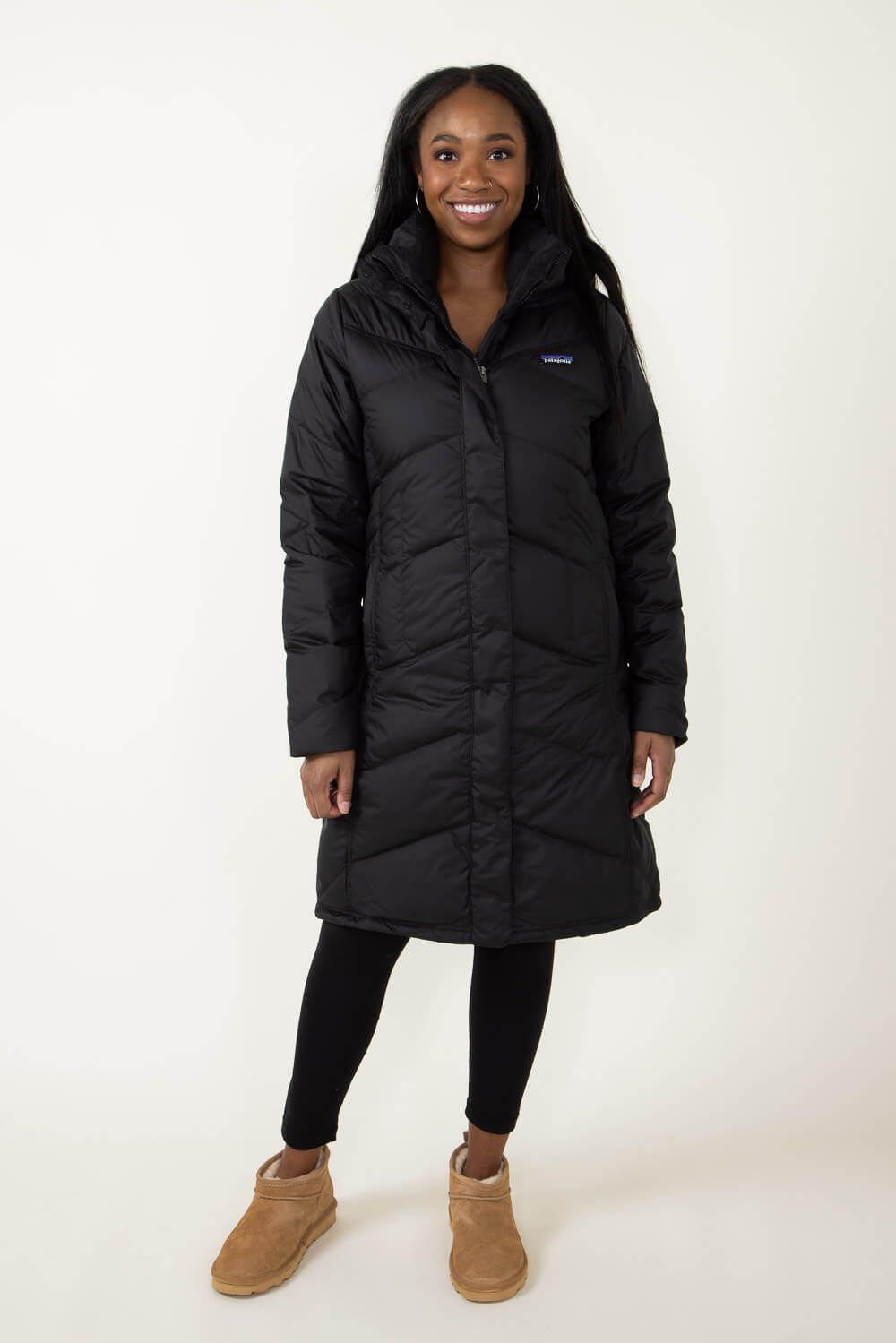 Patagonia Women's Down With It Parka in Black 28442-BLK – Glik's