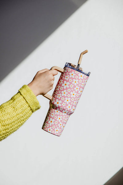 Simply Southern 40oz Tumbler in Pink Daisy