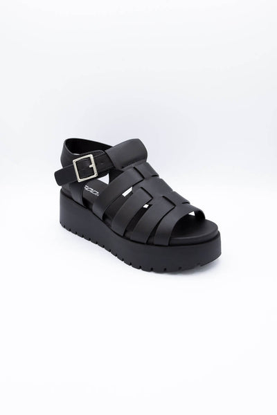 Soda Shoes Pullout Fisherman Lug Sandals for Women in Black
