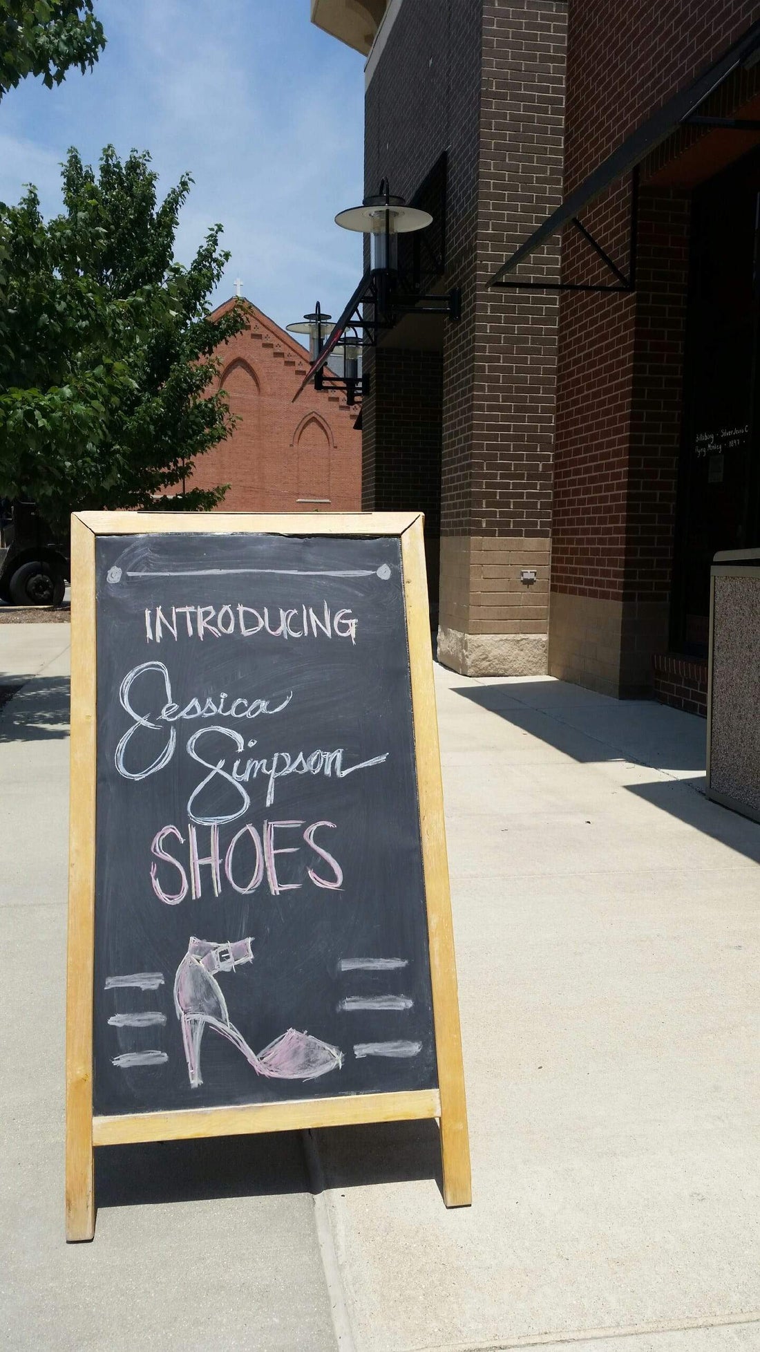 Jessica Simpson Heels and Flats Arrive at Glik’s