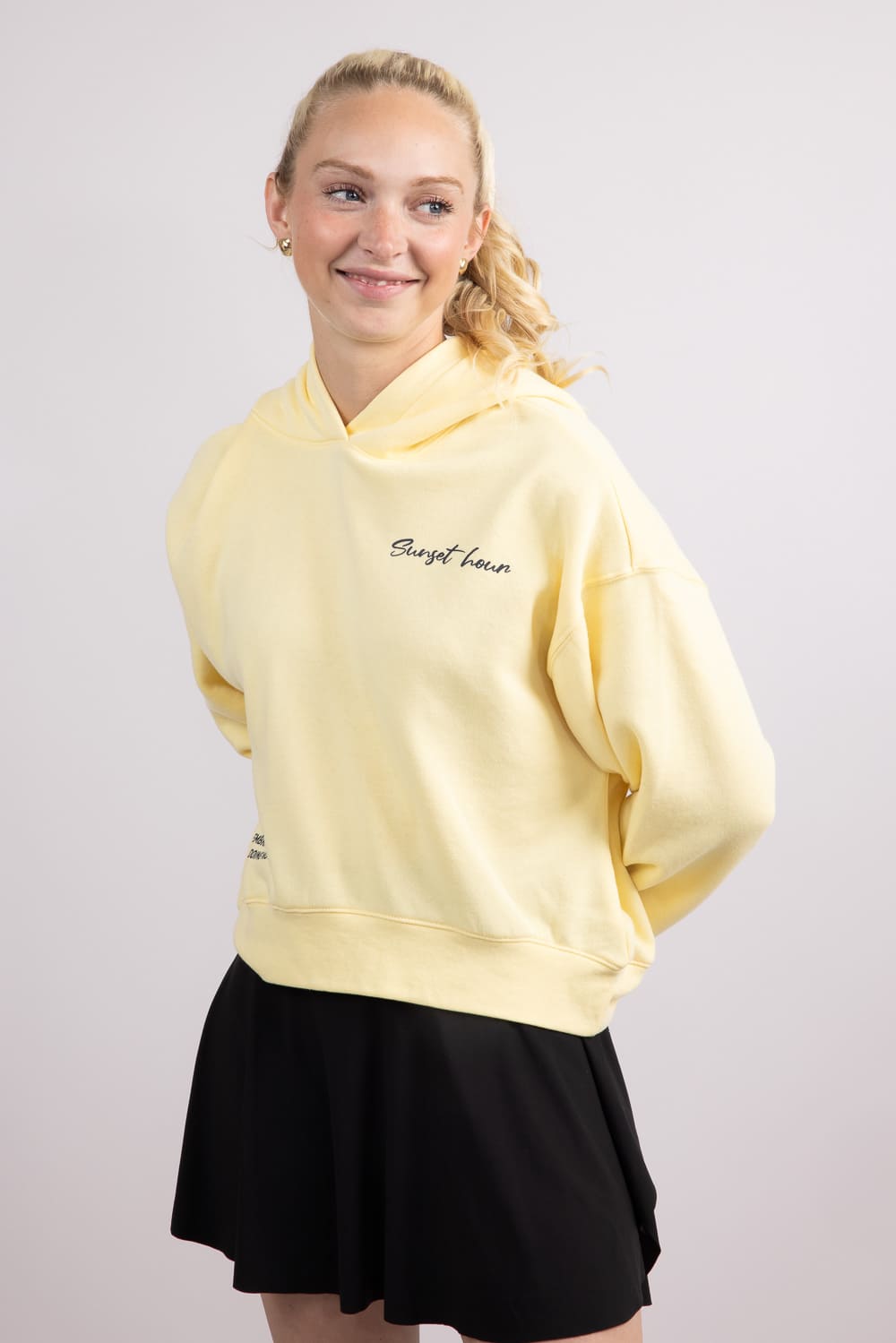1897 Active Sunset Hour Hoodie for Women in Butter Yellow | JU1918