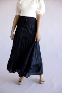 Love Tree Tie Waist Tiered Maxi Skirt for Women in Black 