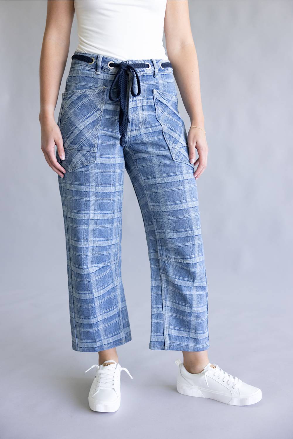 Aaron & Amber Drawstring Plaid Barrel Jeans for Women in Denim