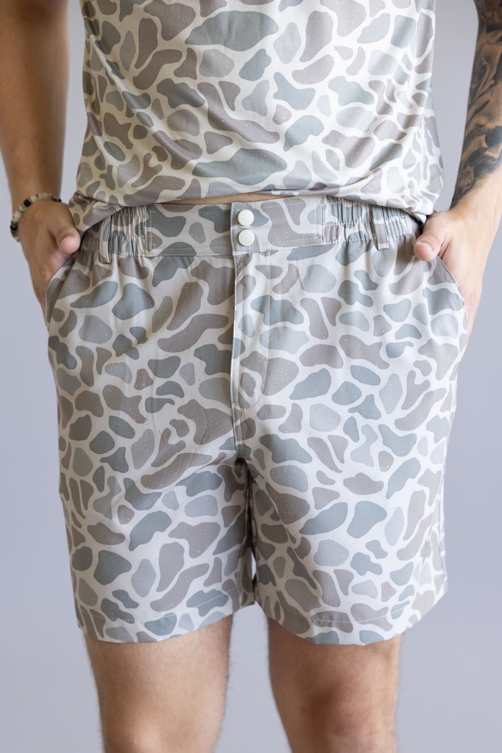 Burlebo Everyday Shorts for Men in Classic Deer Camo