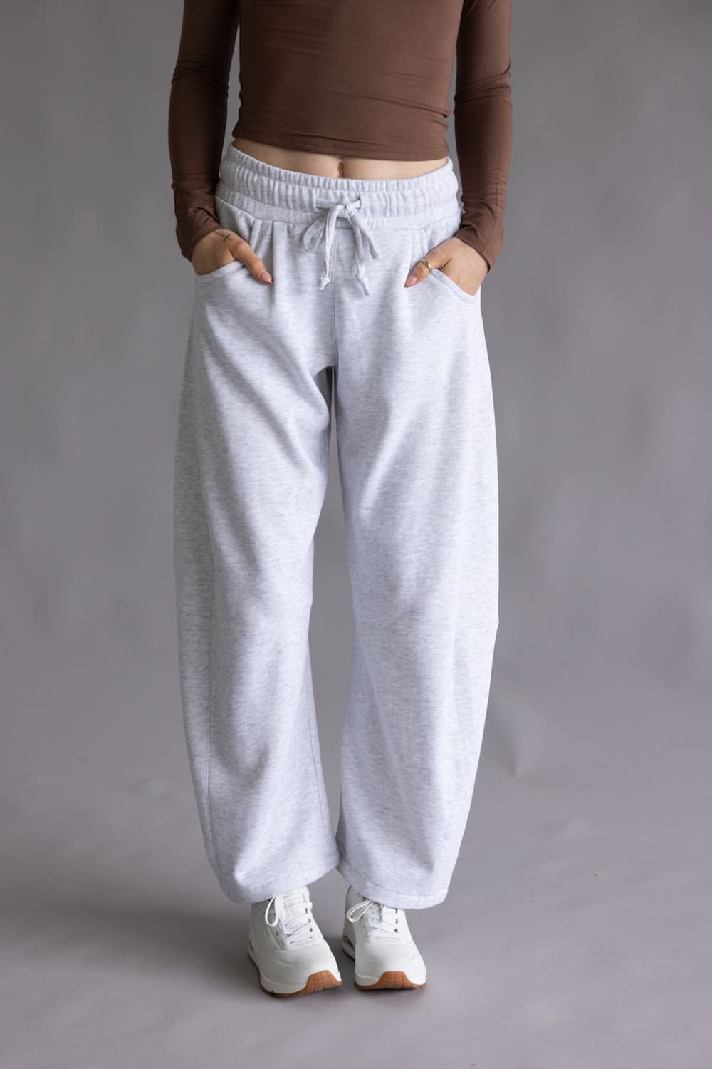 Baggy Barrel Fleece Sweatpants for Women in Ice Grey