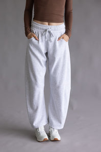 Baggy Barrel Fleece Sweatpants for Women in Ice Grey