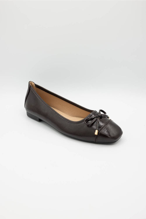 Berness Olesia Ballet Flats for Women in Coffee