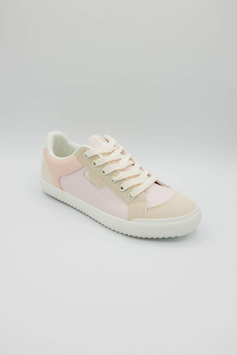 Rocket Dog Cheery Low Sneakers for Women in Pale Blush