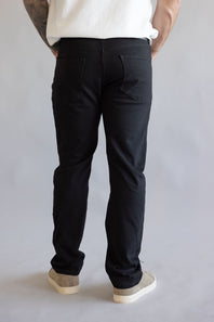 Weatherproof Vintage Straight Jeans for Men in Black