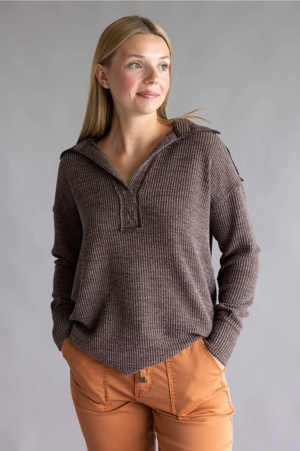 Ultra soft ribbed vneck sweater for women in borwn