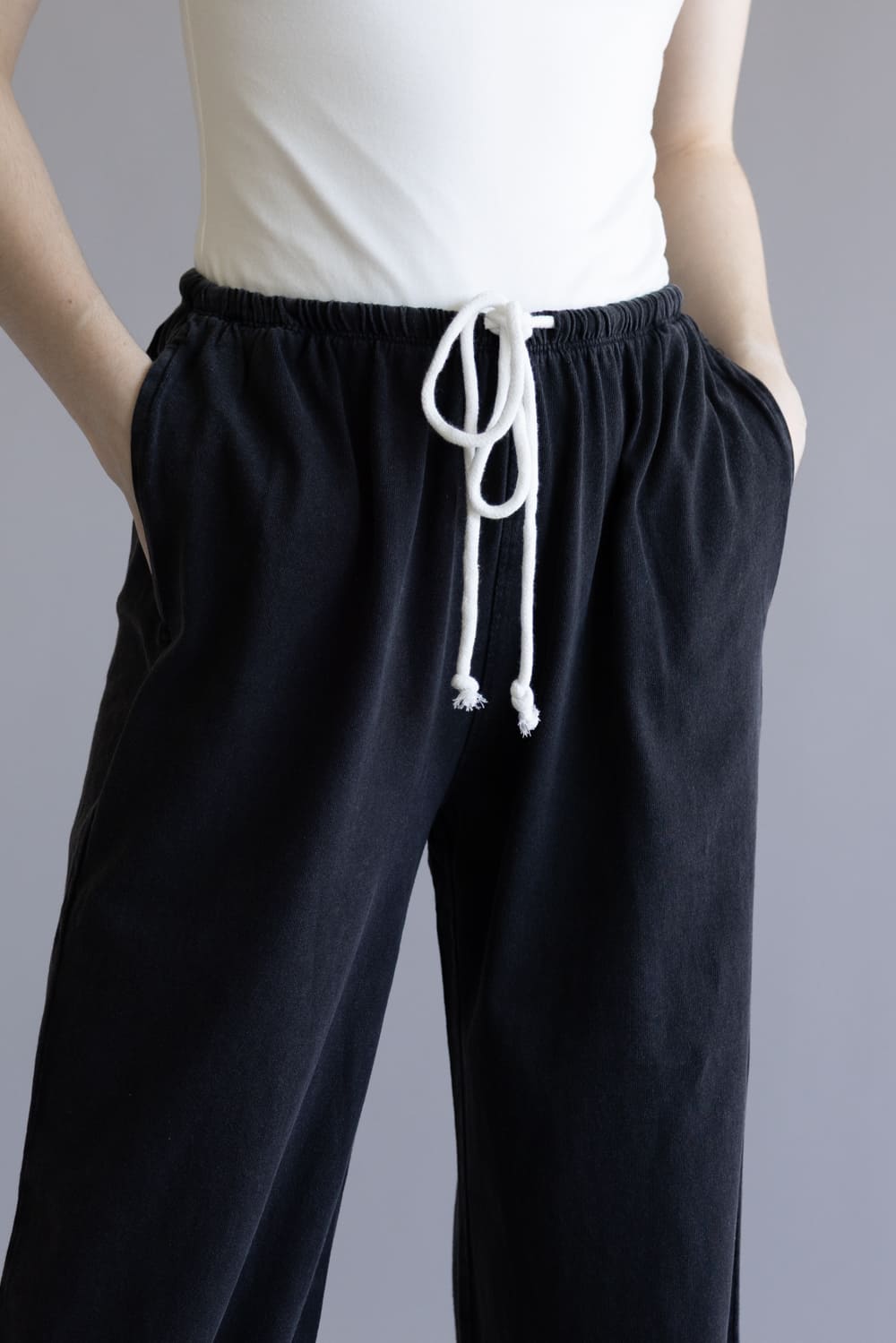 Mineral Wash Drawstring Cotton Pants for Women in Black
