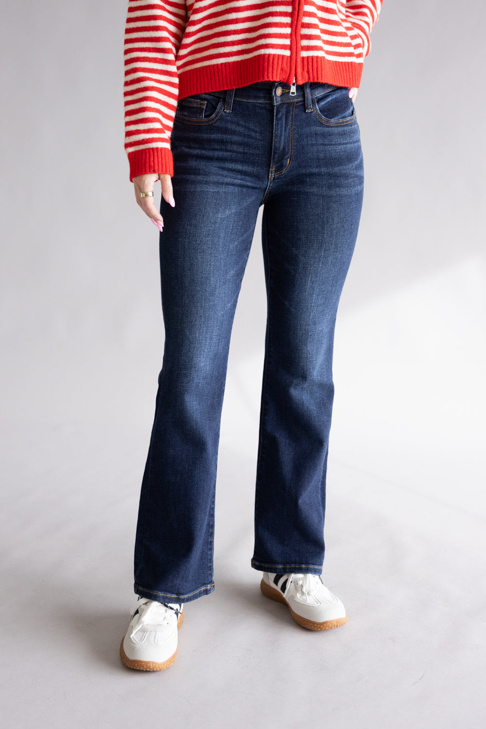 Judy Blue Petite Mid-Rise Bootcut Jeans for Women