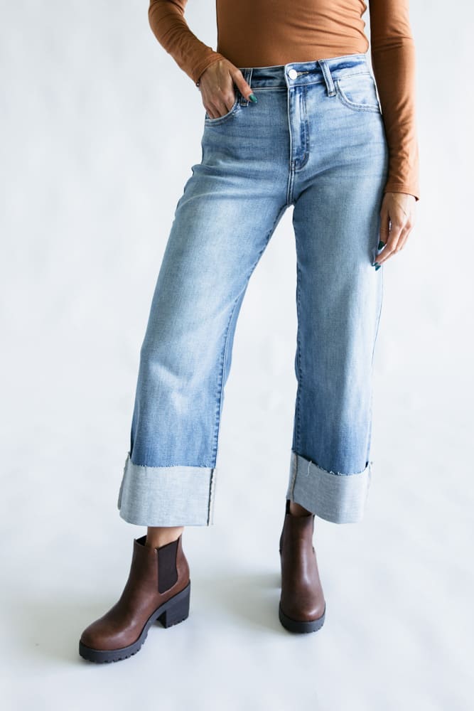 KanCan Leslie Essentials High Rise Cropped Wide Leg Jeans for