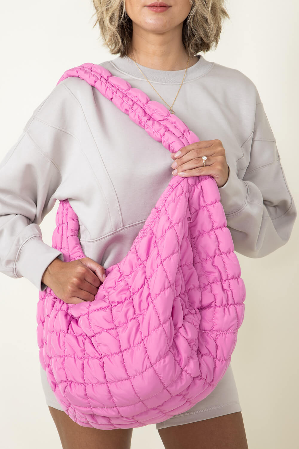 ●EMIS● PUFFER MICRO BAGPINK m1037_1348992 mini-tote-bag-hot-pink_large.