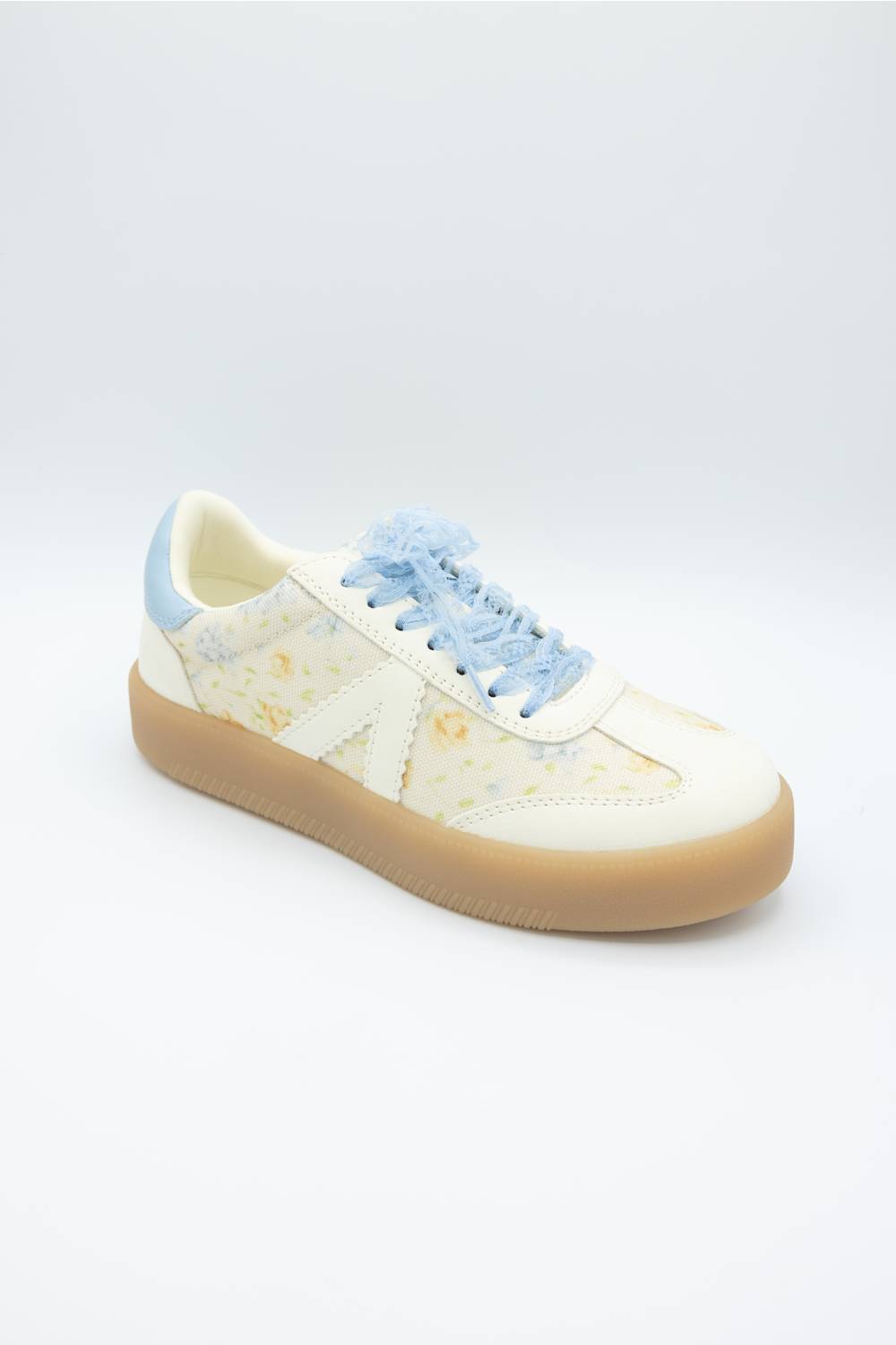 MIA Axel Sneakers for Women in Blue Floral; Marble-patterned sneaker with light blue laces on a white background