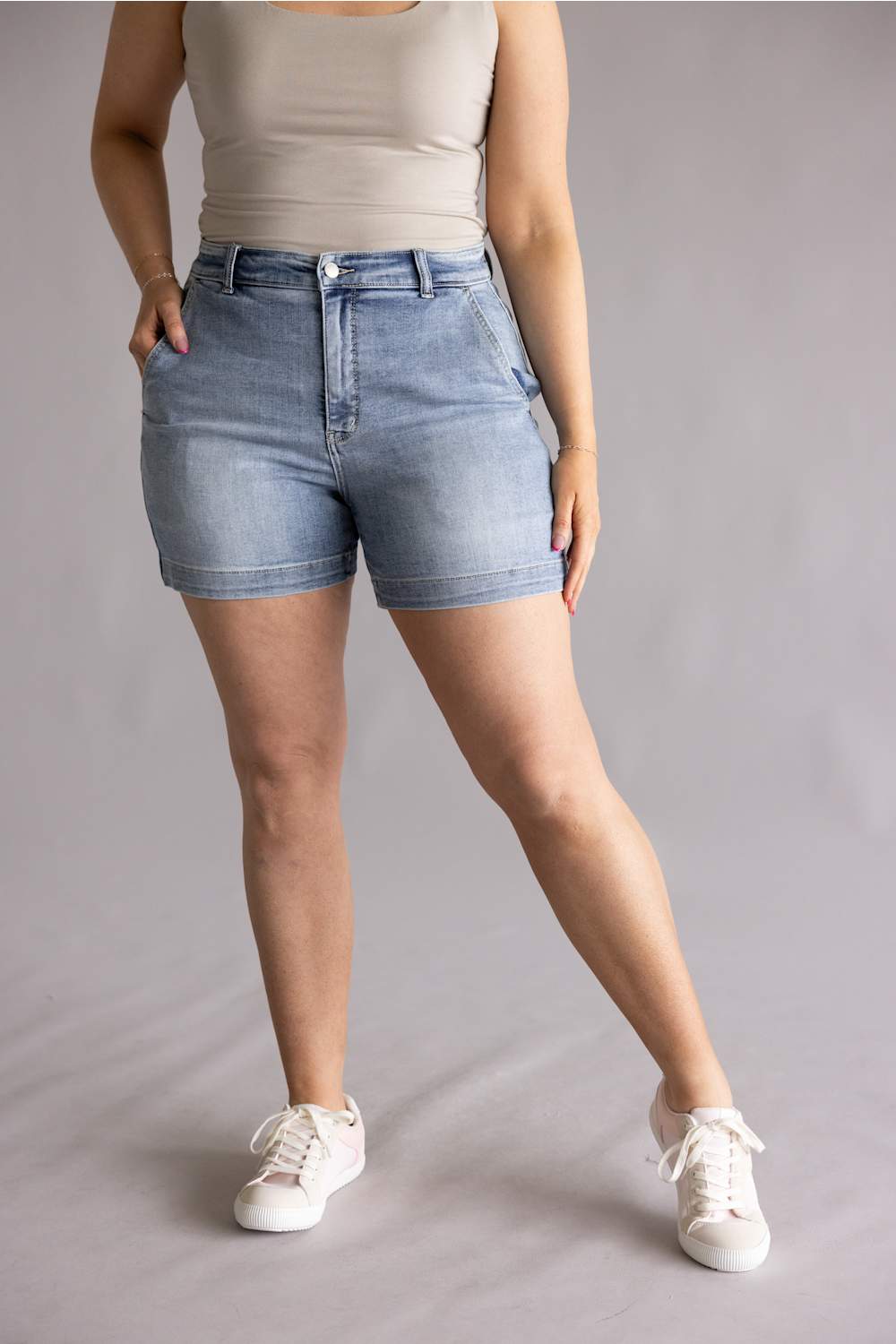 MR-MED-WASH-TROUSER-SHORT-CLEAN-15289