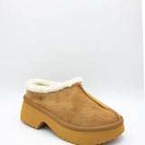  Beach by Matisse Anton Lug Mule Slippers for Women in Chestnut 