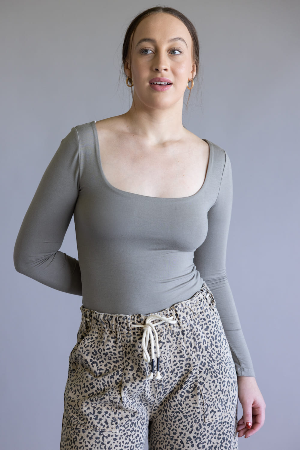 Seamless Double Layer Knit Top for Women in Brown