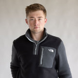 The North Face Yumiori Fleece Quarter Zip for Men in Grey/Black