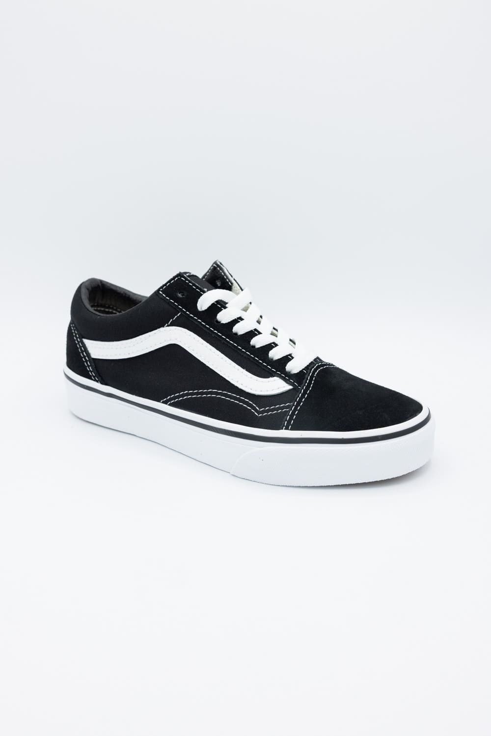 Vans Old Skool Sneakers in Black/White