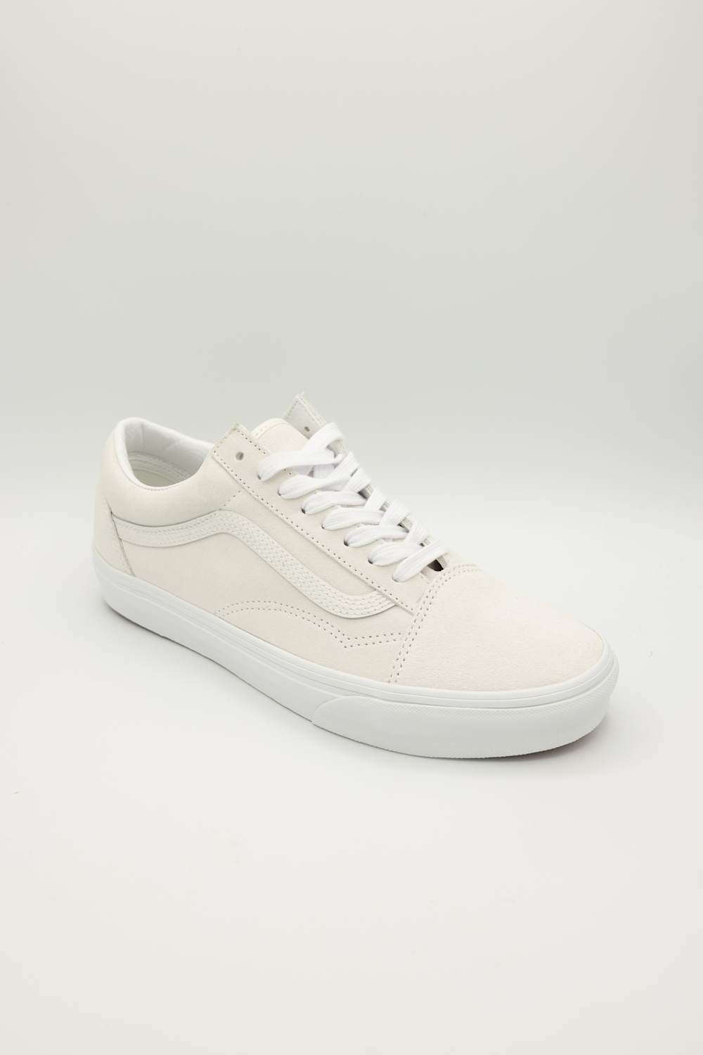Vans Old Skool Suede Sneakers for Men in Blanc de Blanc White | VN000D9YJVY1