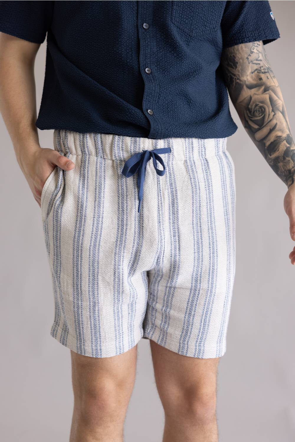 Vintage Summer Basketweave Shorts for Men in Sand