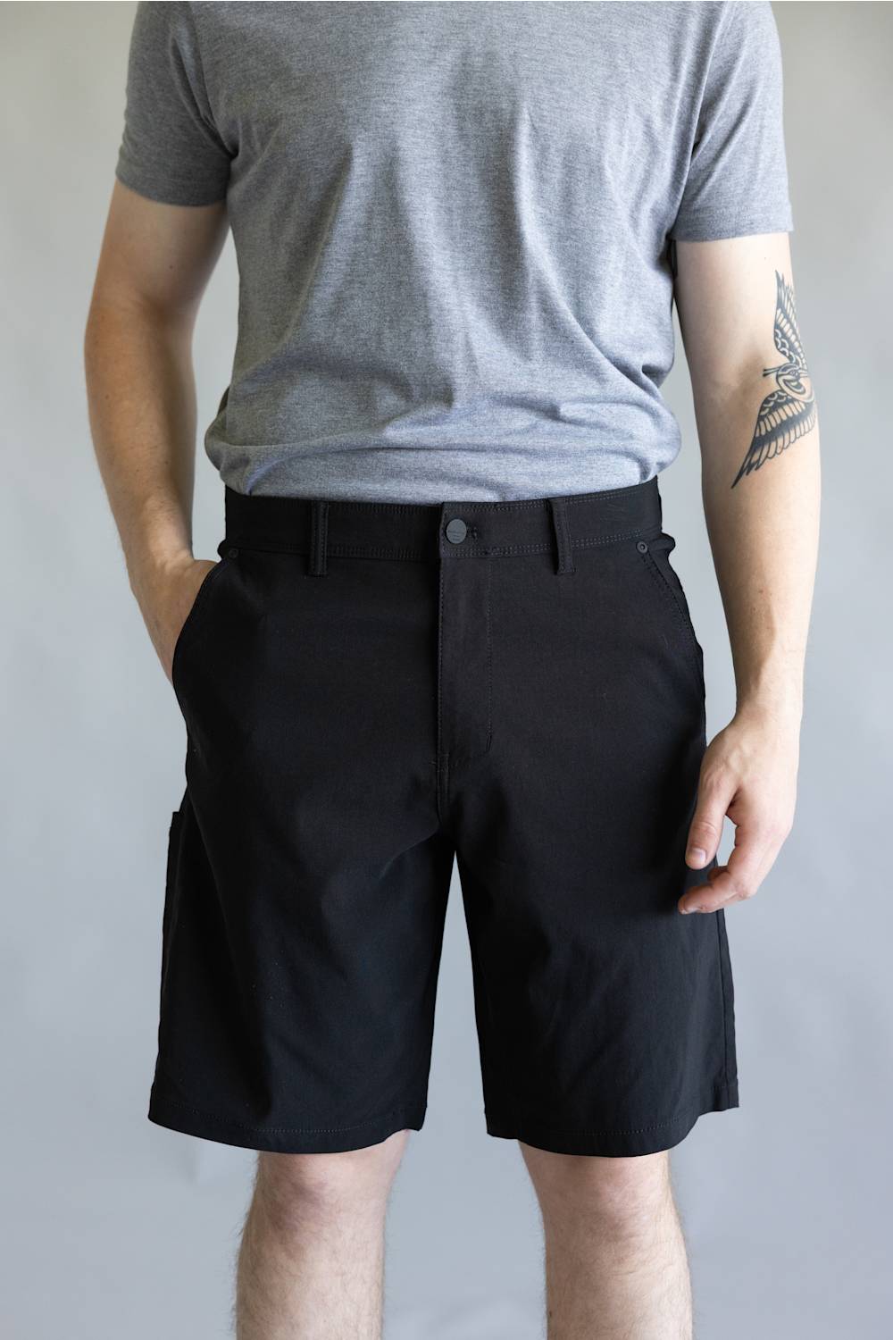 Weatherproof Vintage 9.5" Tech Utility Shorts for Men in Black