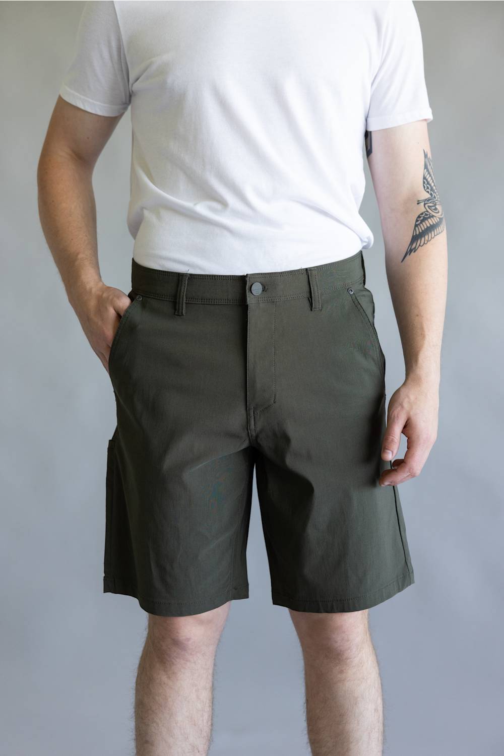 Weatherproof Vintage 9.5" Tech Utility Shorts for Men in Olive