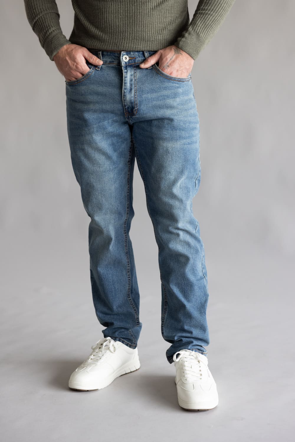 Weatherproof Vintage Athletic Jeans for Men in Rainwash