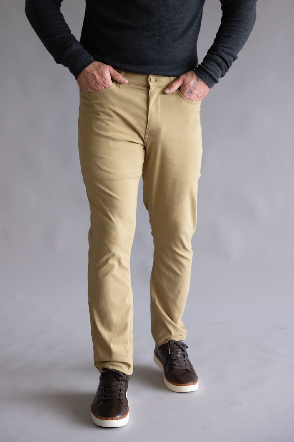 Weatherproof Vintage Momentum 5 Pocket Pants for Men in Khaki
