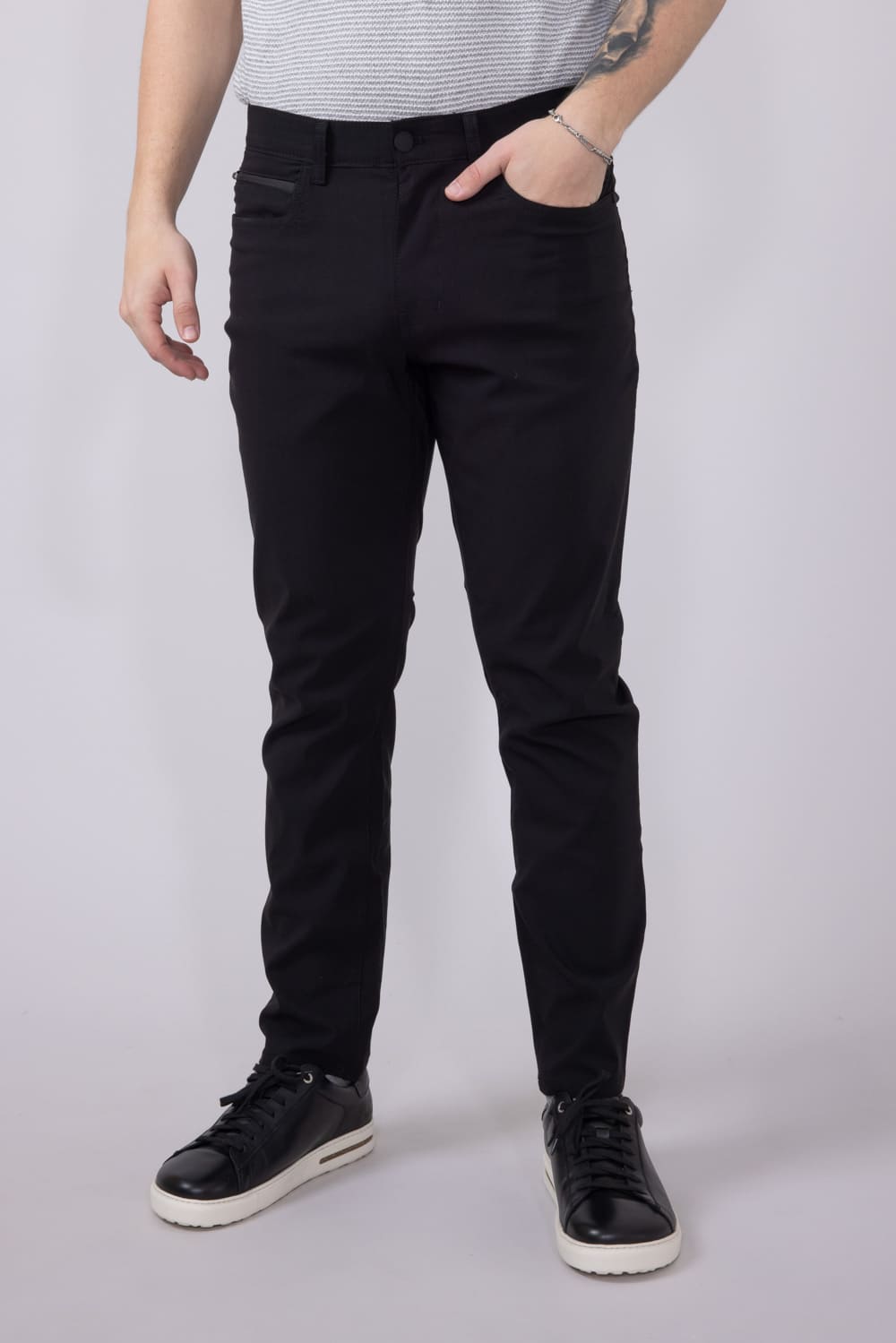 Weatherproof Vintage Momentum 5 Pocket Pants for Men in Black