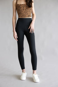 Wonderlink Side Pocket Leggings for Women in Black