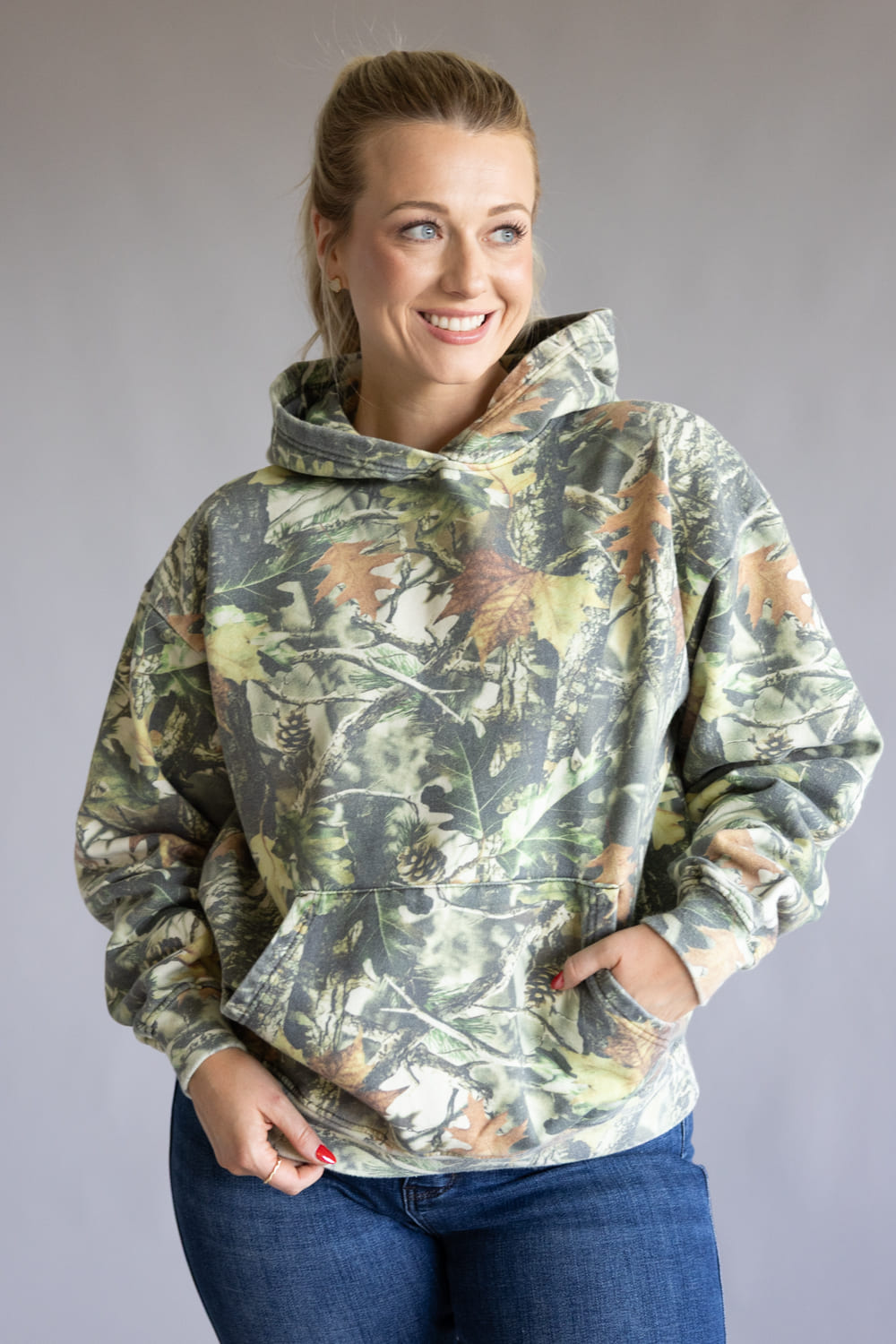 Wood Camo Print Heavyweight Vintage Hoodie for Women in Green