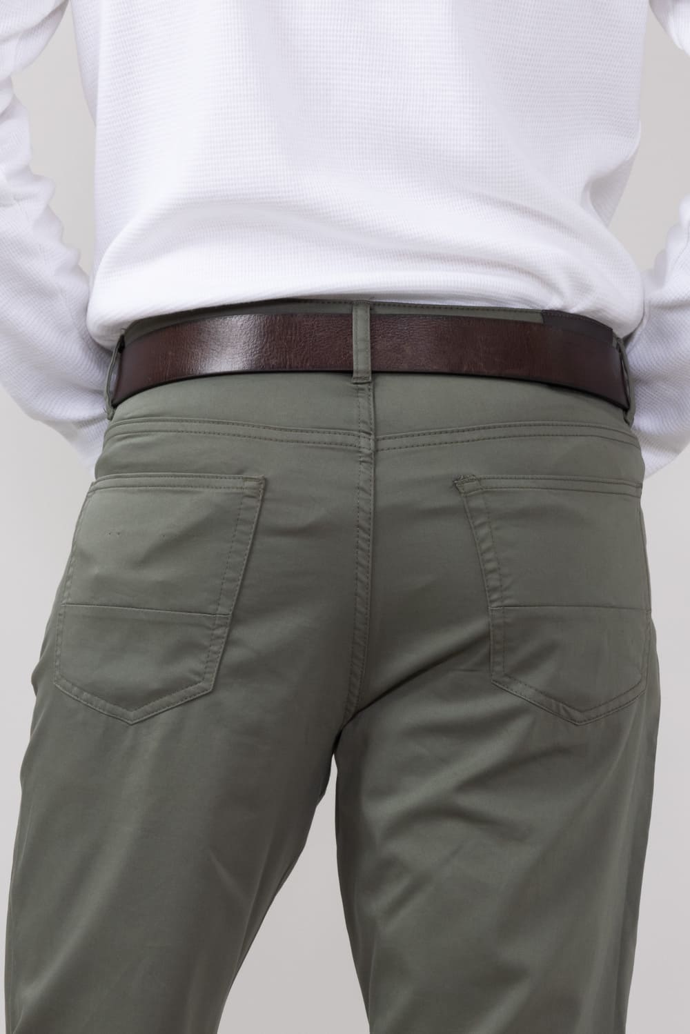 Copper & Oak Air Luxe Pants for Men in Soft Olive