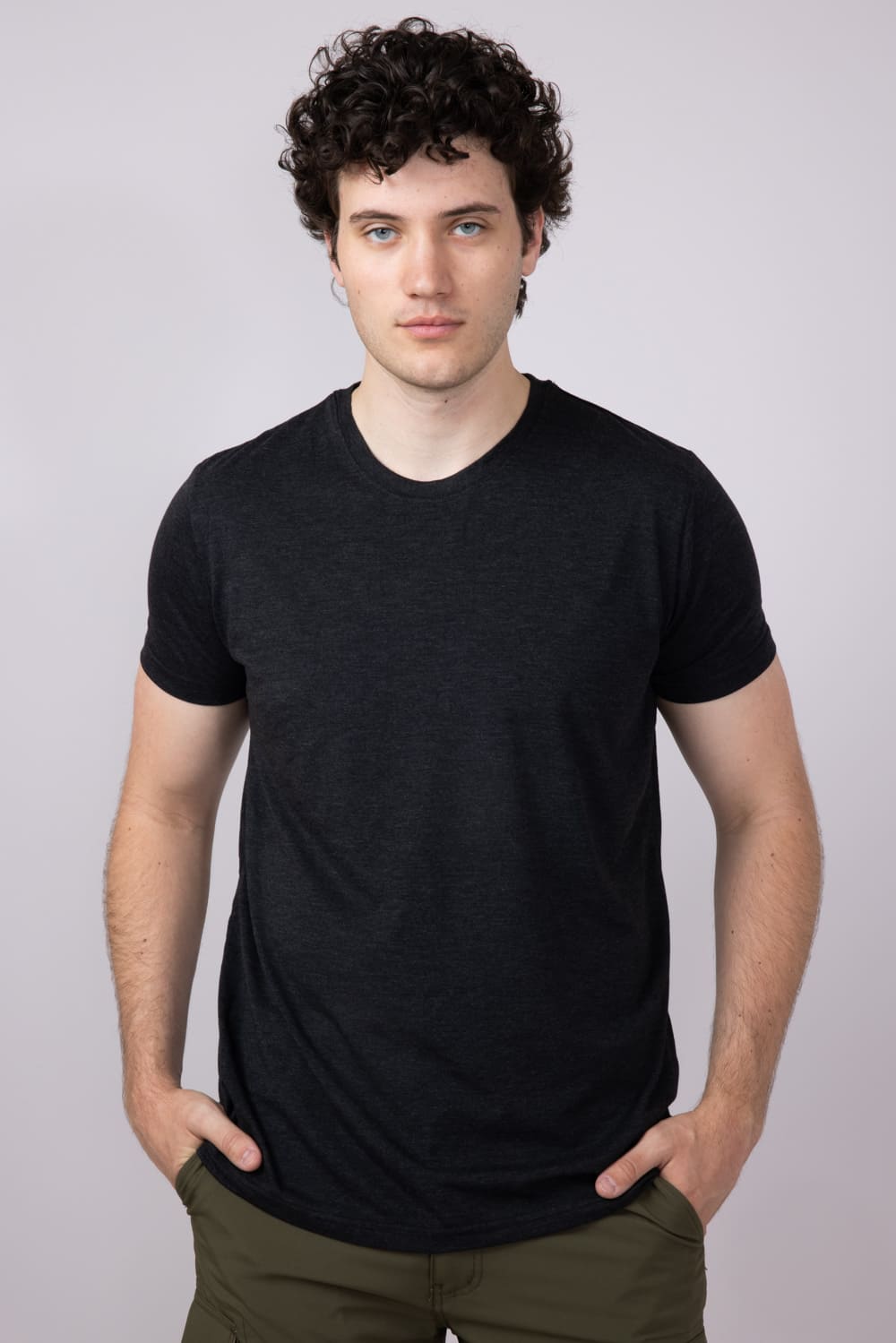 Basic Crewneck T-Shirt for Men in Black 3750-BLACK – Glik's